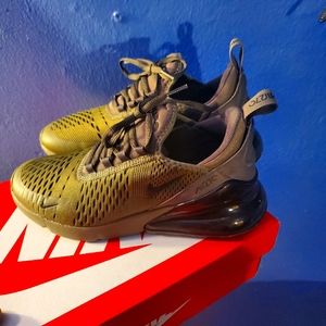 Air Max 270 Gs SIZE 5 BRAND NEW